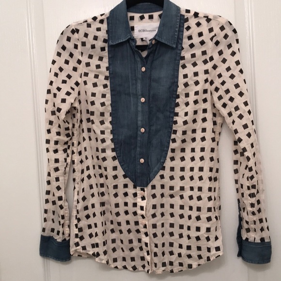 BCBGeneration Tops - BCBGeneration Geometric Button Down